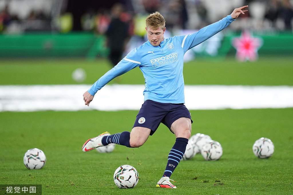 广东宏远标配！两新星完成入队仪式 球迷调侃厂家赶紧打钱