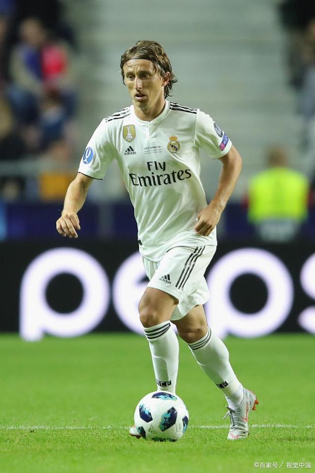 法媒：曼城、利物浦和热刺均有意埃弗顿前锋恩迪亚耶